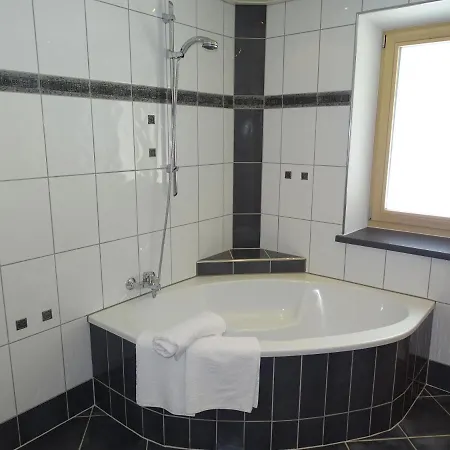 Apartament Eva *