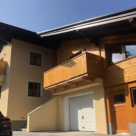Eva * Muhlbach Am Hochkonig